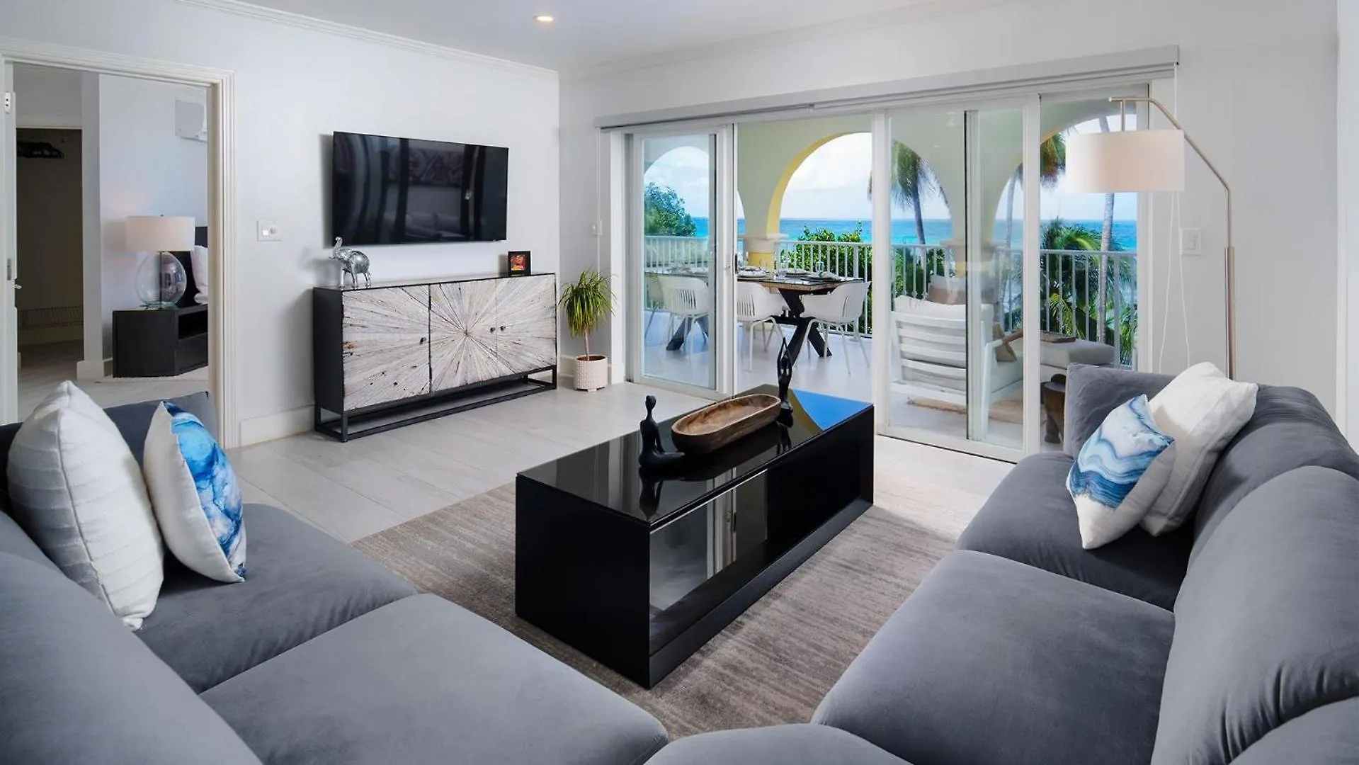 Sapphire Beach 213 Apts Christ Church Barbados