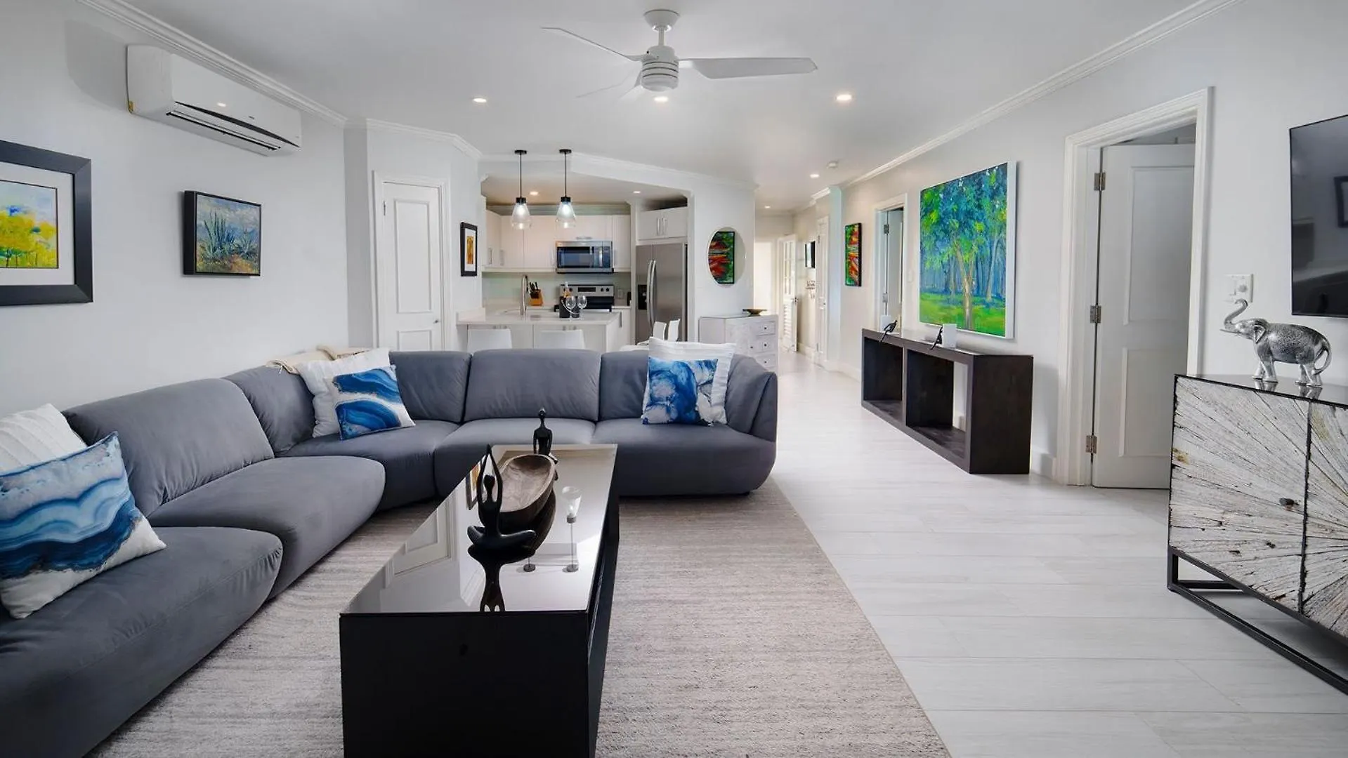 Sapphire Beach 213 Apts Christ Church 0*,  Barbados